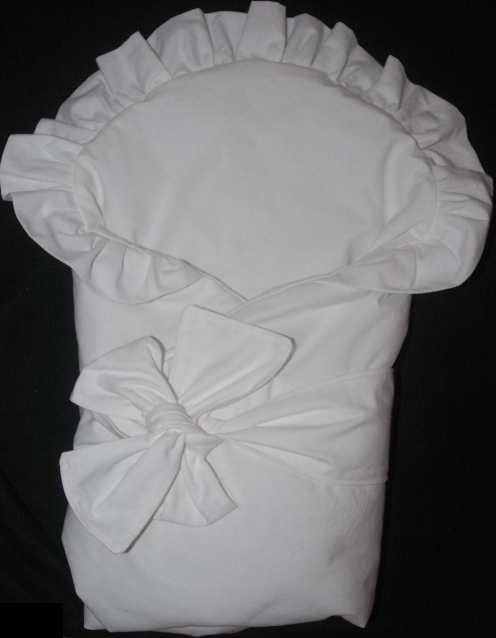 zavinovačka bílá s kanýrem 